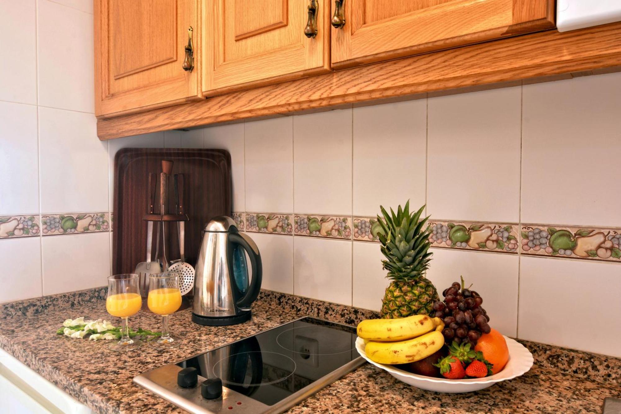 Benalbeach Premium Apartments By Alfresco Stays 베날마데나코스타 외부 사진