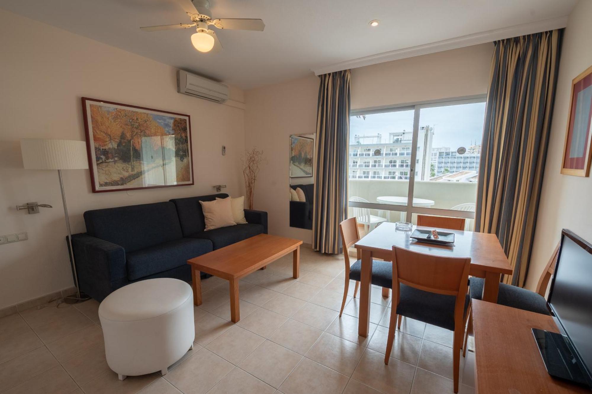 Benalbeach Premium Apartments By Alfresco Stays 베날마데나코스타 외부 사진