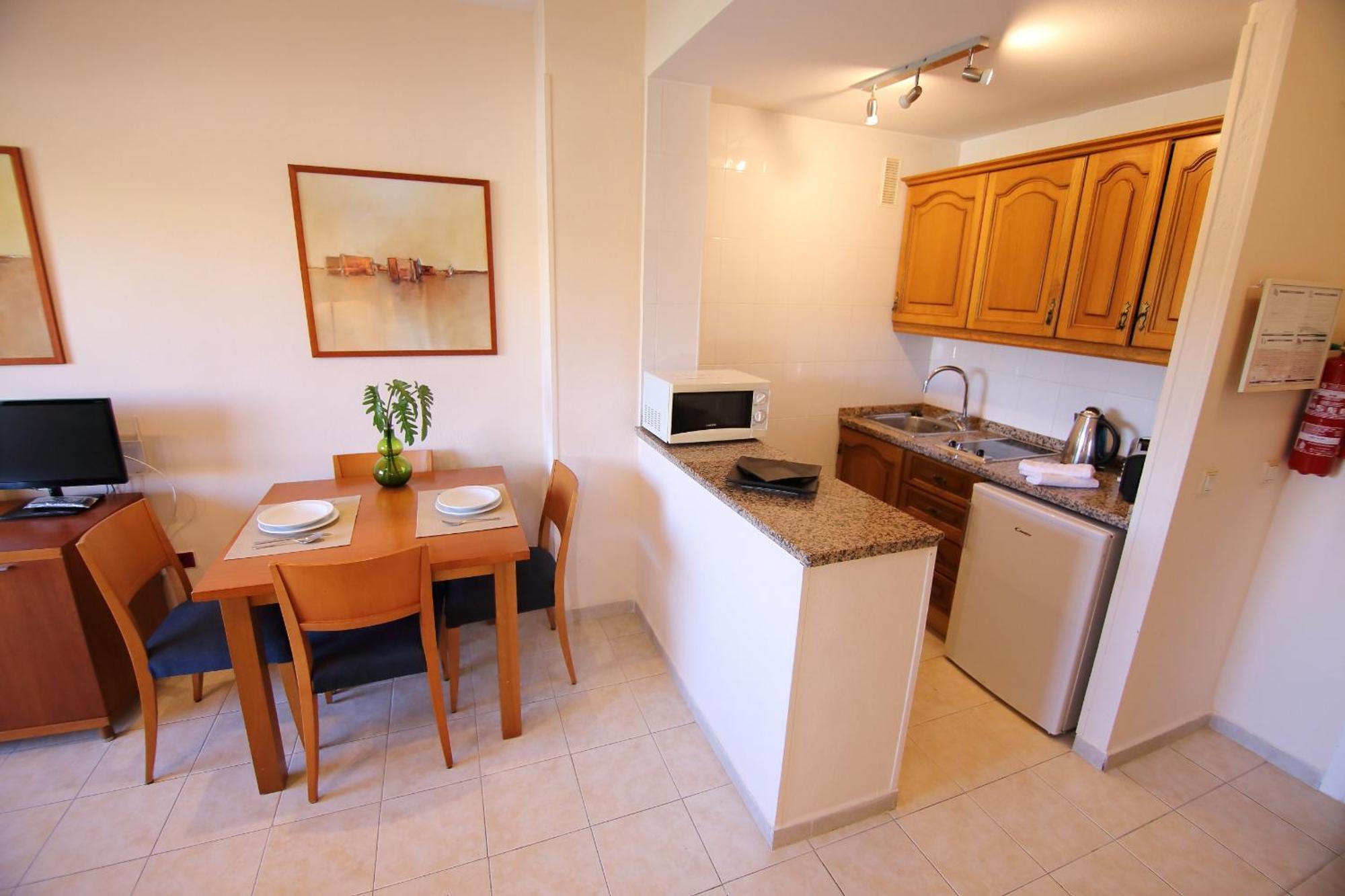 Benalbeach Premium Apartments By Alfresco Stays 베날마데나코스타 외부 사진