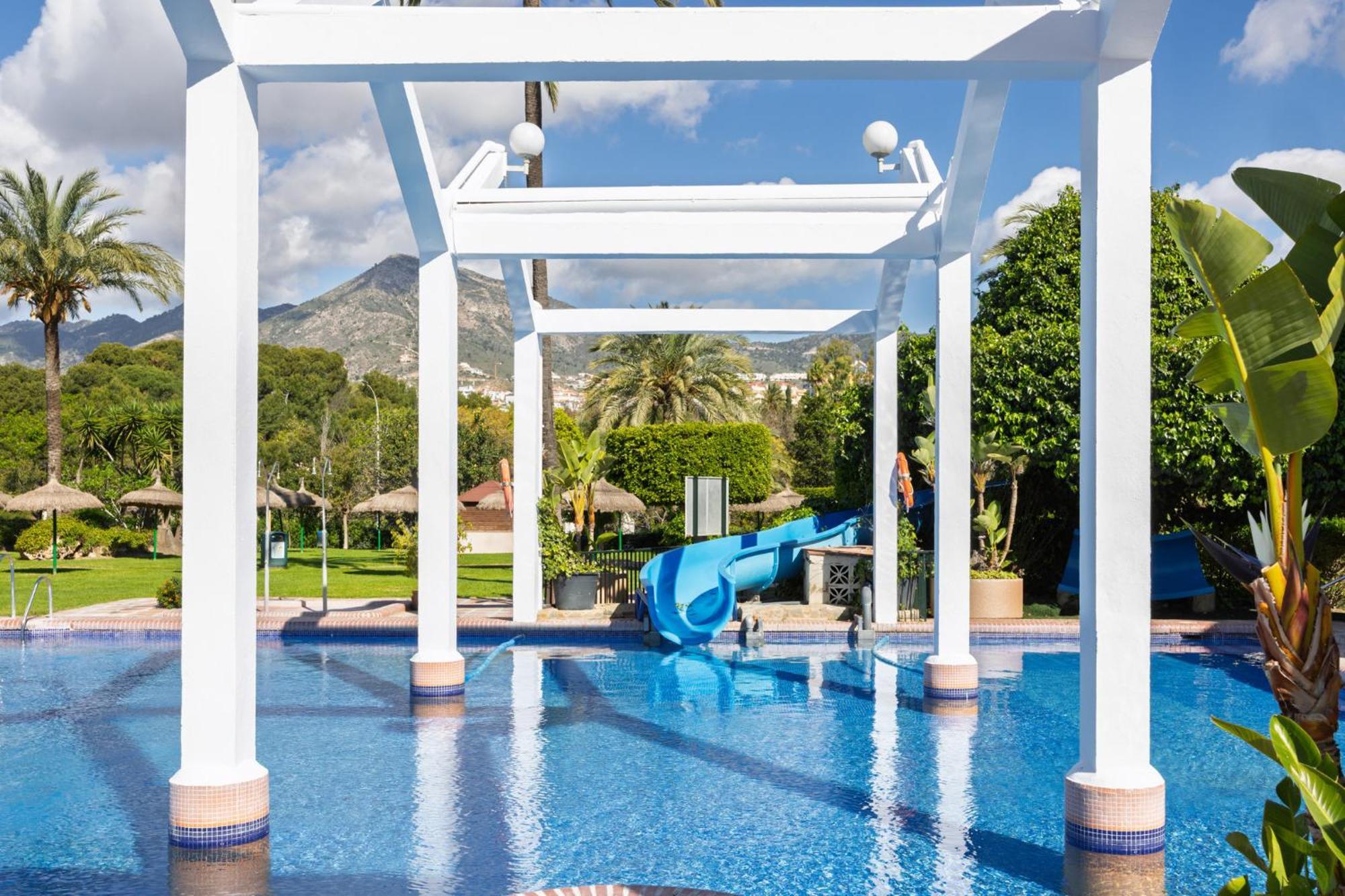 Benalbeach Premium Apartments By Alfresco Stays 베날마데나코스타 외부 사진