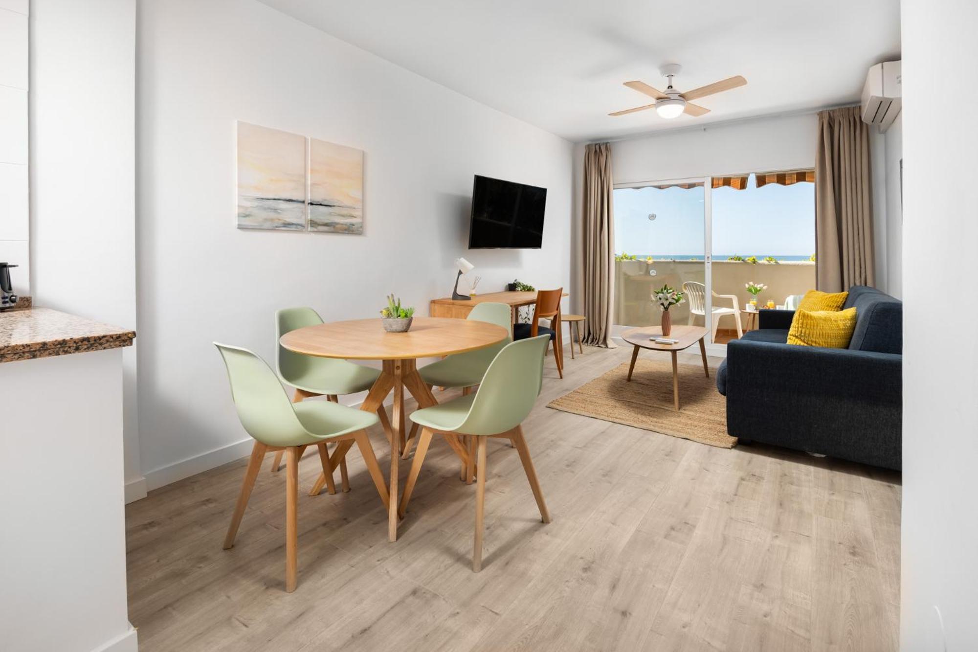 Benalbeach Premium Apartments By Alfresco Stays 베날마데나코스타 외부 사진